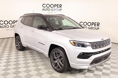 Used 2024 Jeep Compass - photo 1