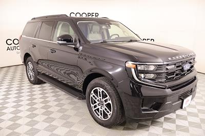 Used 2025 Ford Expedition - photo 1
