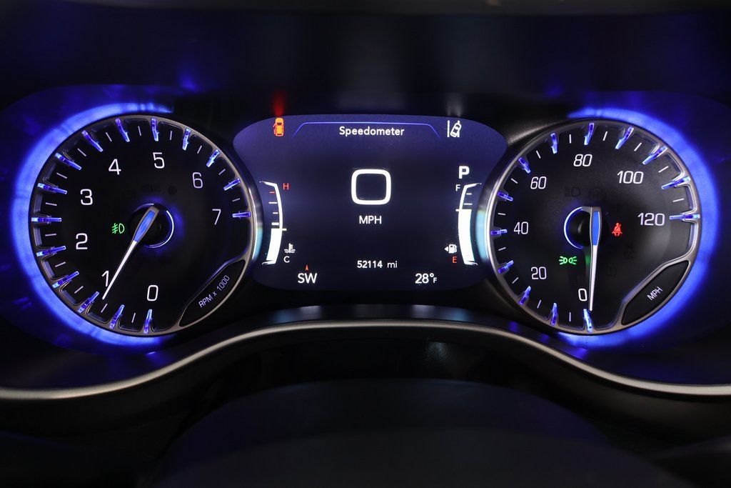 Used 2024 Chrysler Pacifica - photo 6