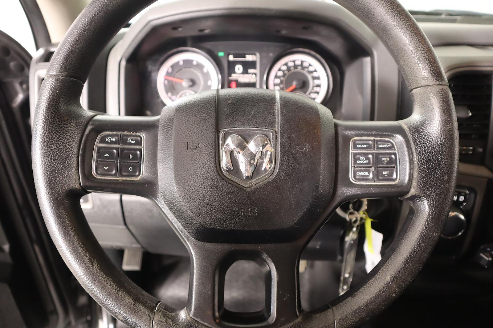Used 2017 Ram 1500 - photo 5