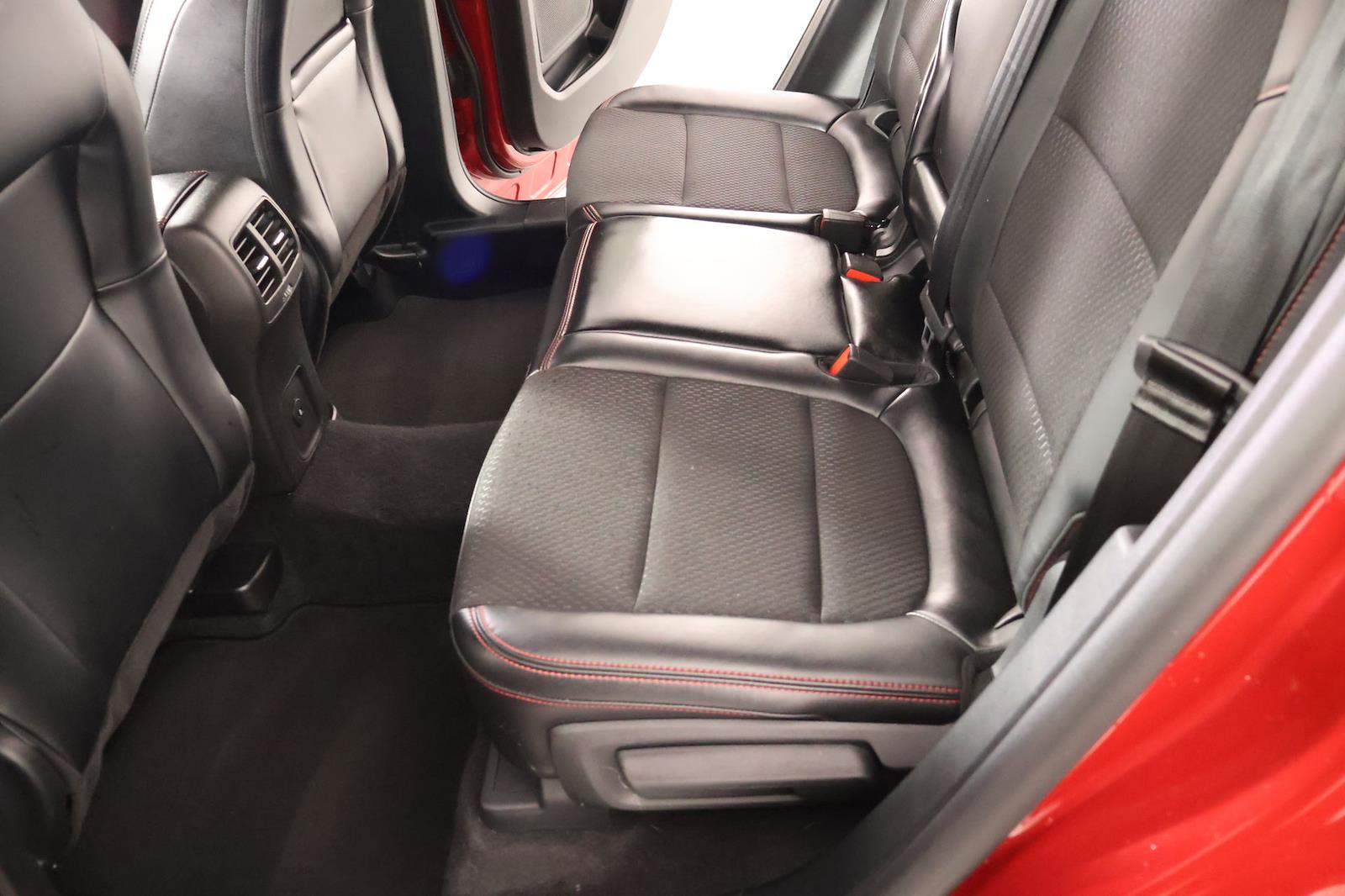 Used 2025 Ford Escape - photo 13