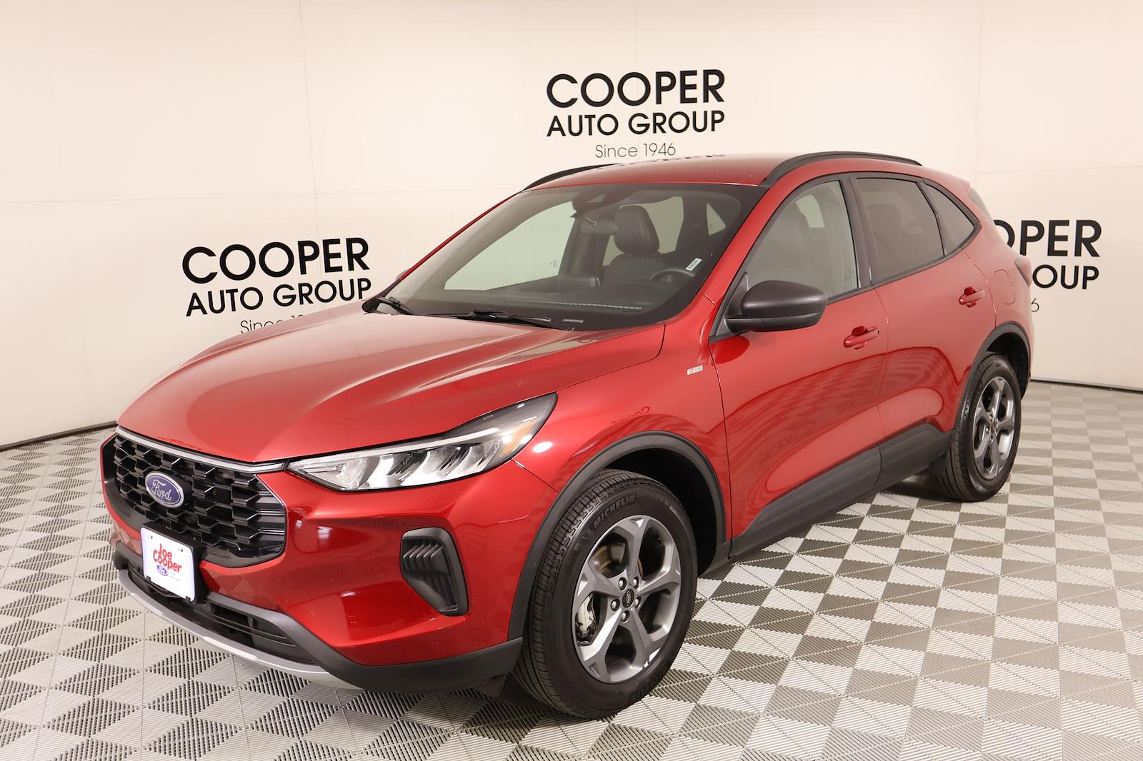 Used 2025 Ford Escape - photo 11