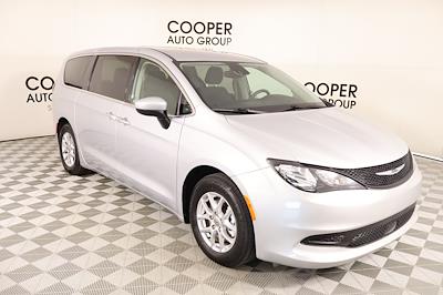 Used 2023 Chrysler Voyager - photo 1