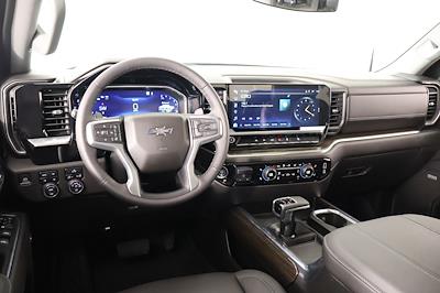 Used 2023 Chevrolet Silverado 1500 - photo 1