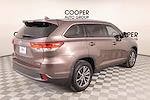 2019 Toyota Highlander FWD SUV for sale #T301634 - photo 2