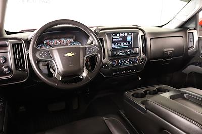 Used 2018 Chevrolet Silverado 1500 - photo 1