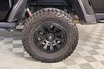 2021 Jeep Gladiator Crew Cab 4WD Pickup for sale #T533802 - photo 19