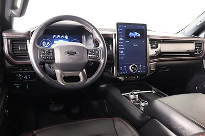Used 2024 Ford Expedition - photo 1
