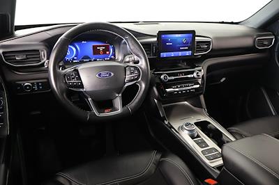 Used 2022 Ford Explorer - photo 1