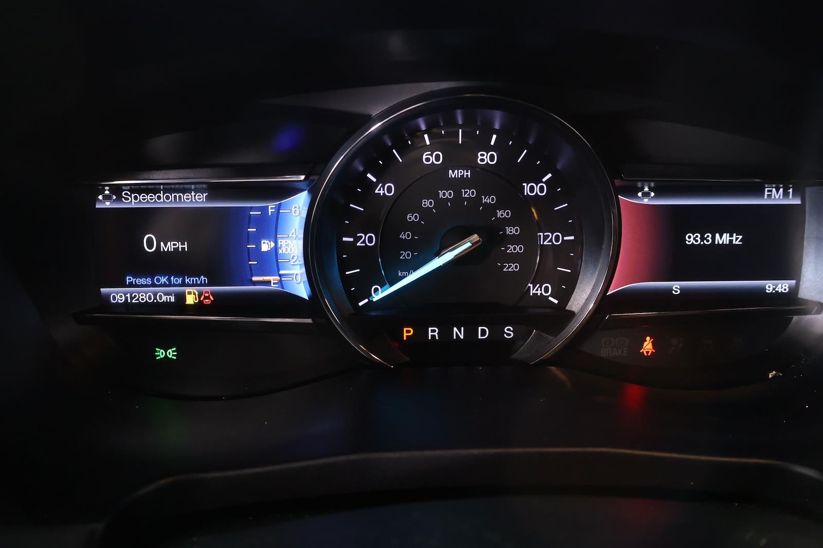 Used 2017 Ford Explorer - photo 4