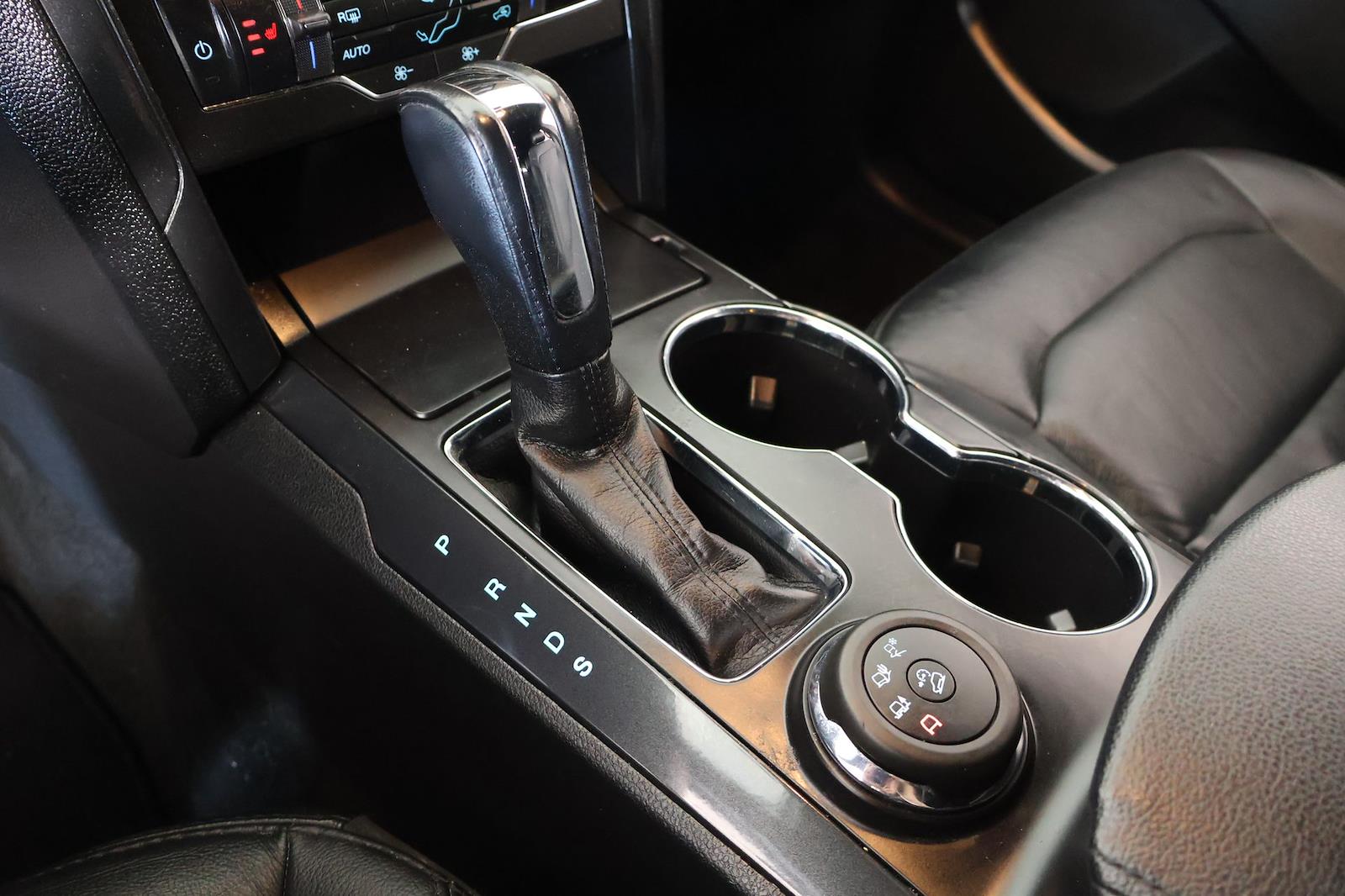 Used 2017 Ford Explorer - photo 9