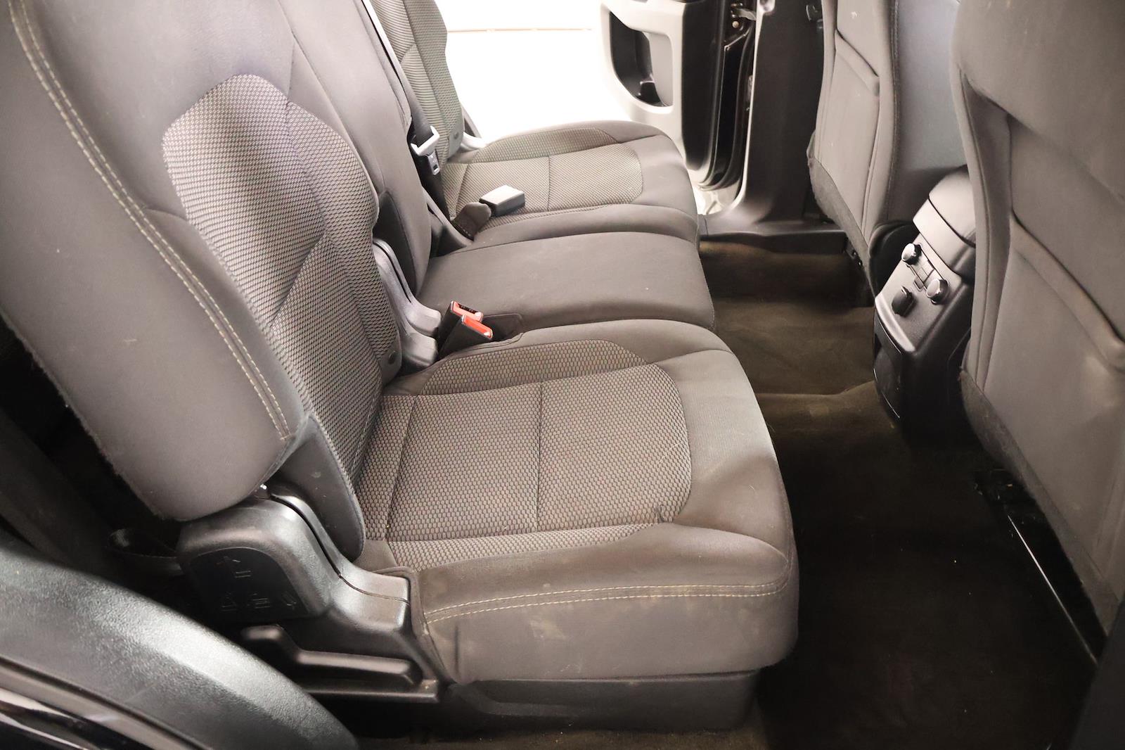 Used 2017 Ford Explorer - photo 16