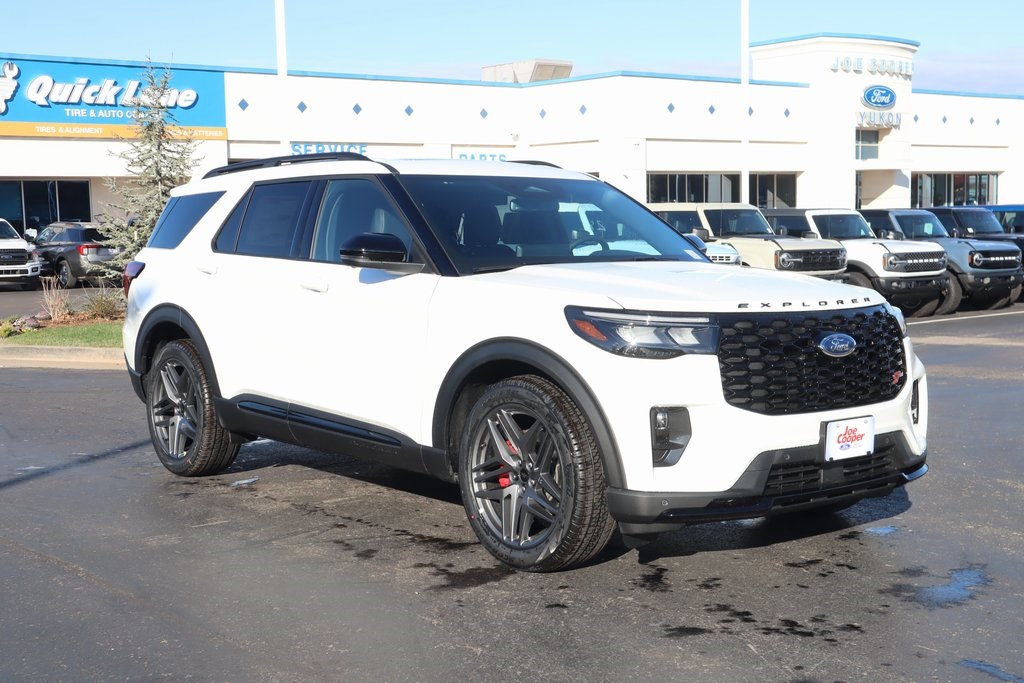 New 2026 Ford Explorer - photo 1