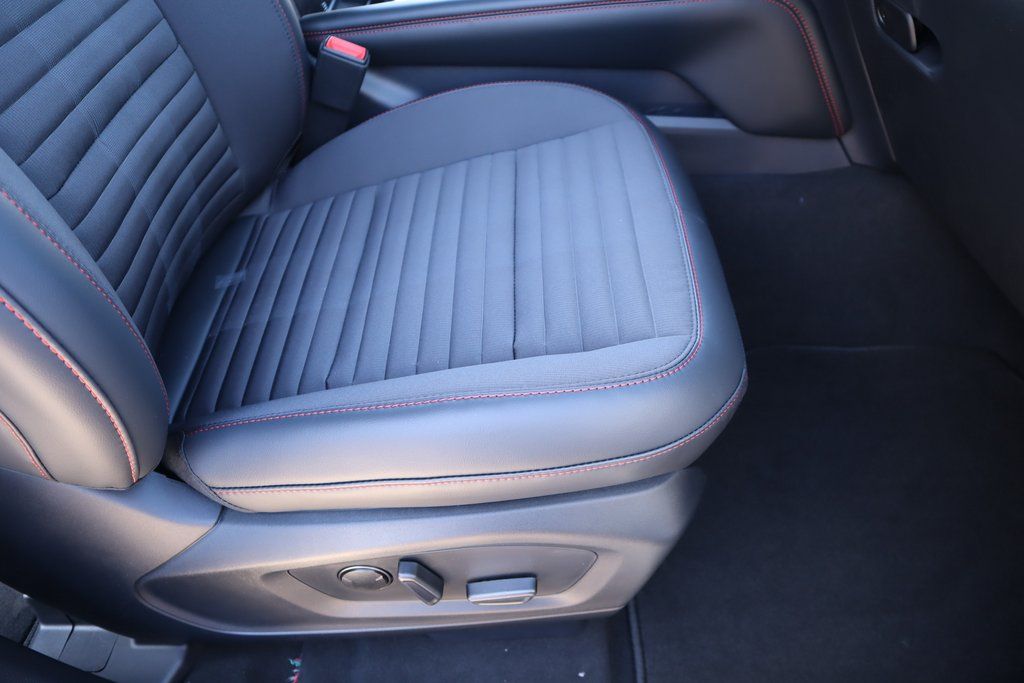 New 2026 Ford Explorer - photo 18