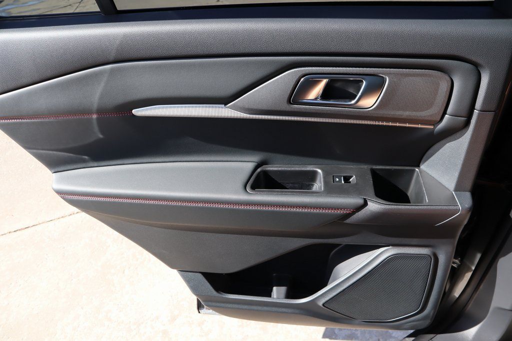 New 2026 Ford Explorer - photo 21