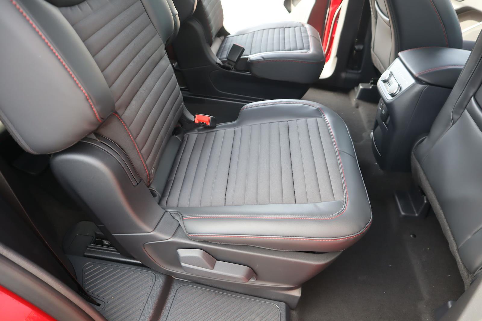 New 2026 Ford Explorer - photo 18