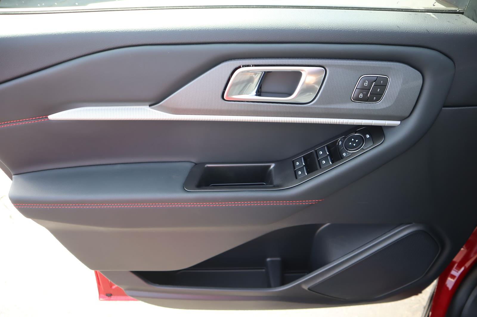 New 2026 Ford Explorer - photo 20