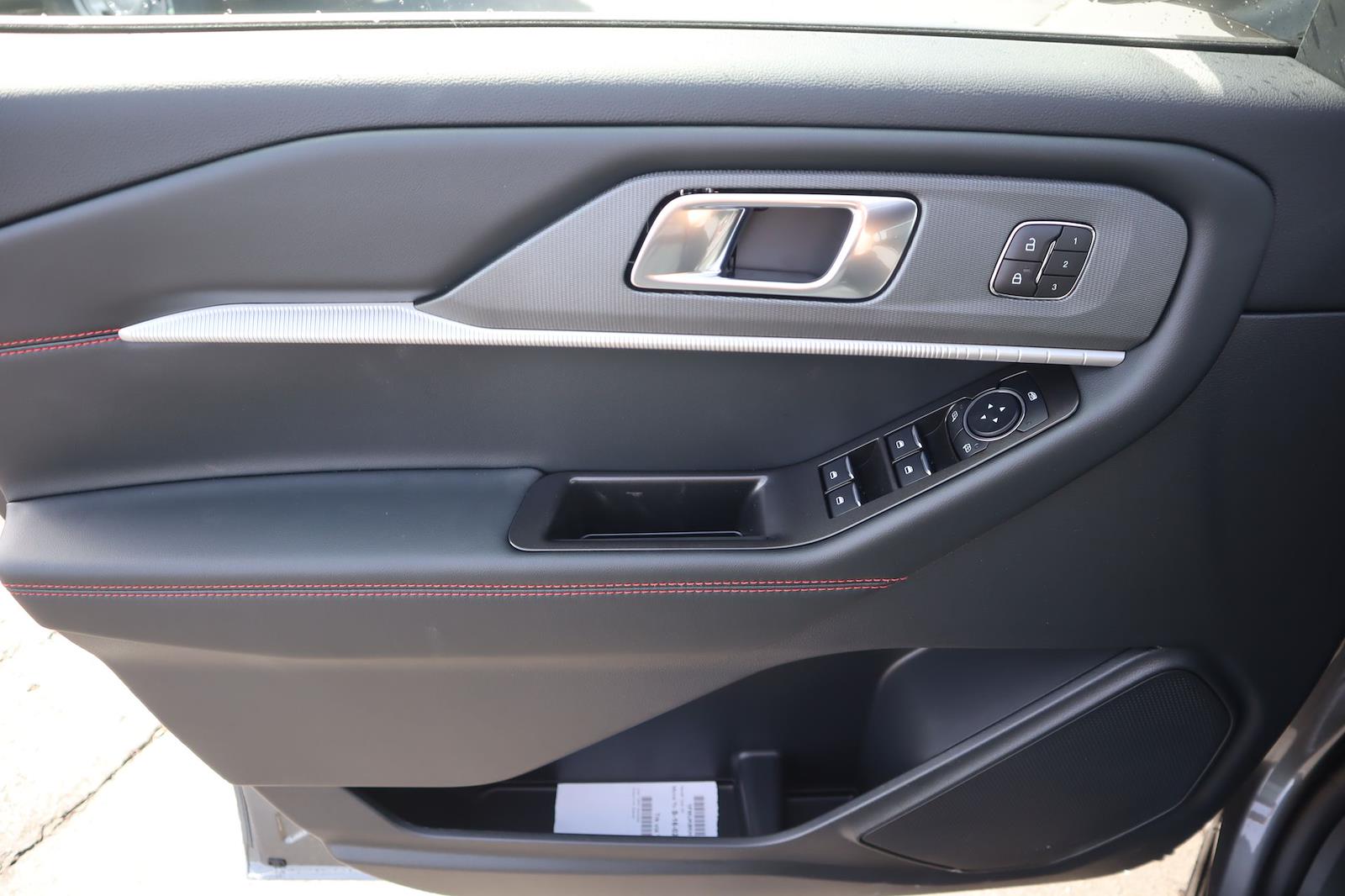 New 2026 Ford Explorer - photo 20