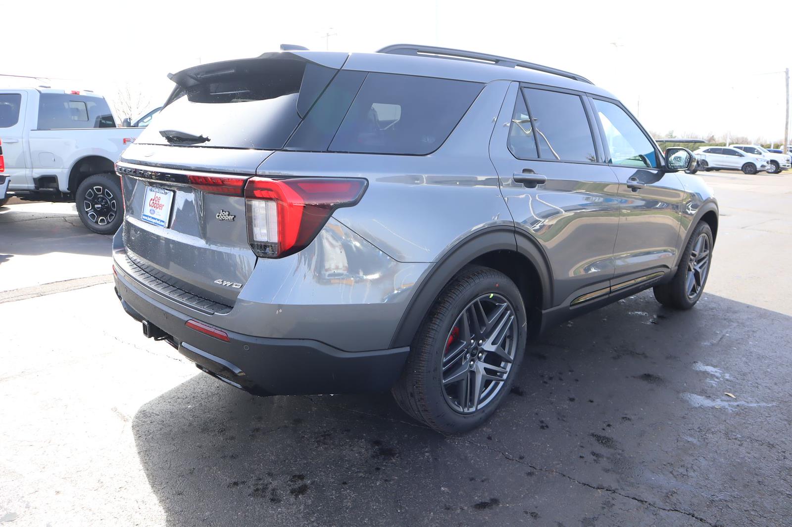 New 2026 Ford Explorer - photo 25