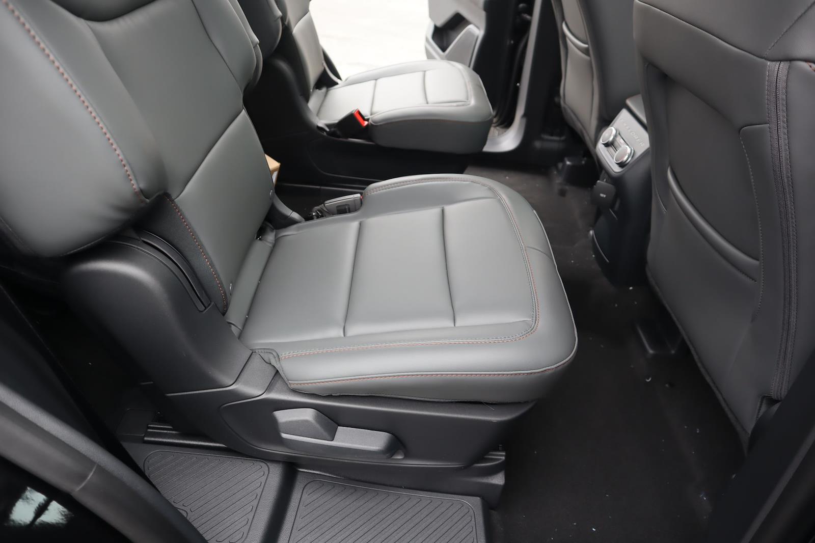New 2026 Ford Explorer - photo 19