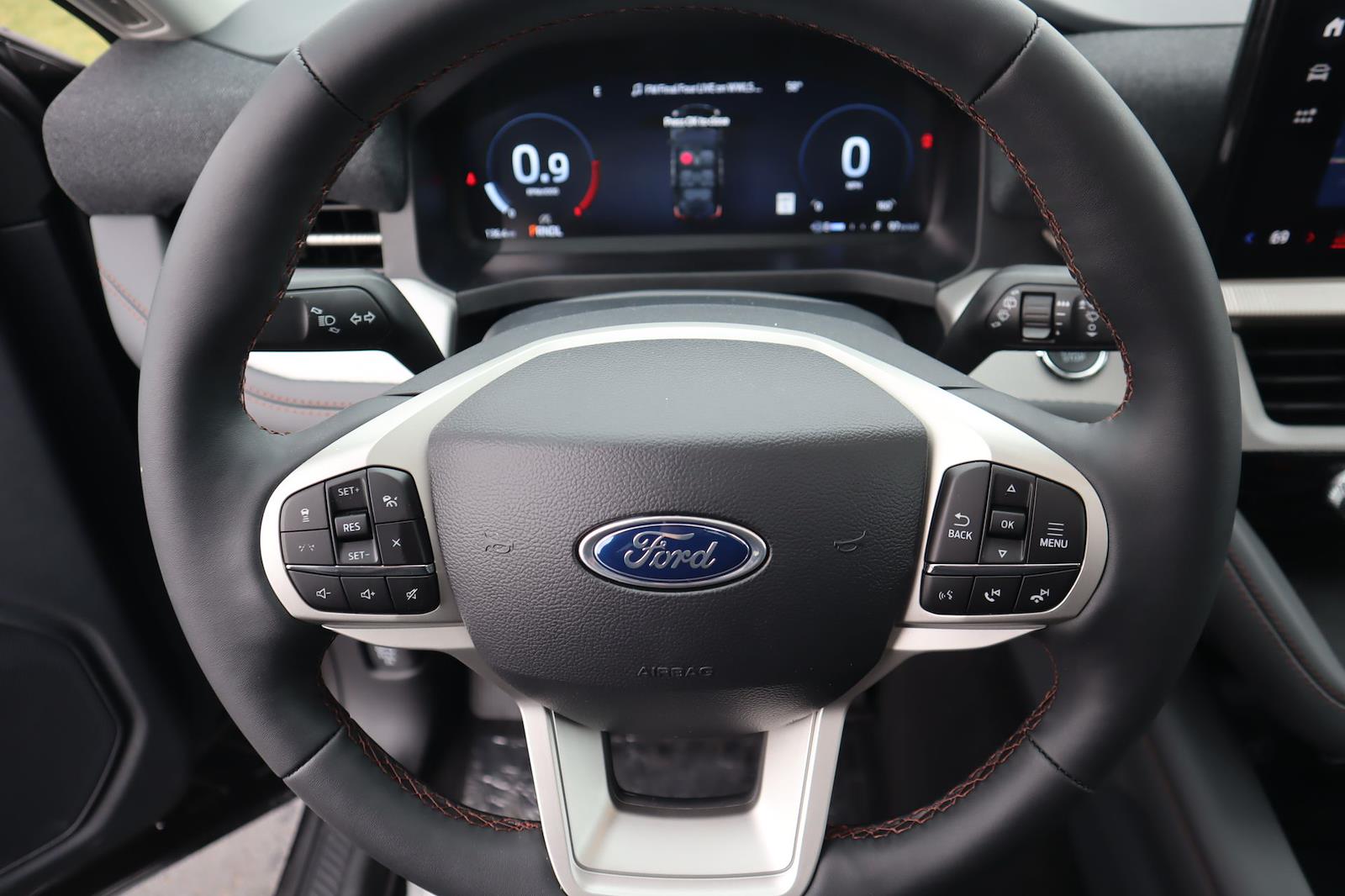 New 2026 Ford Explorer - photo 6