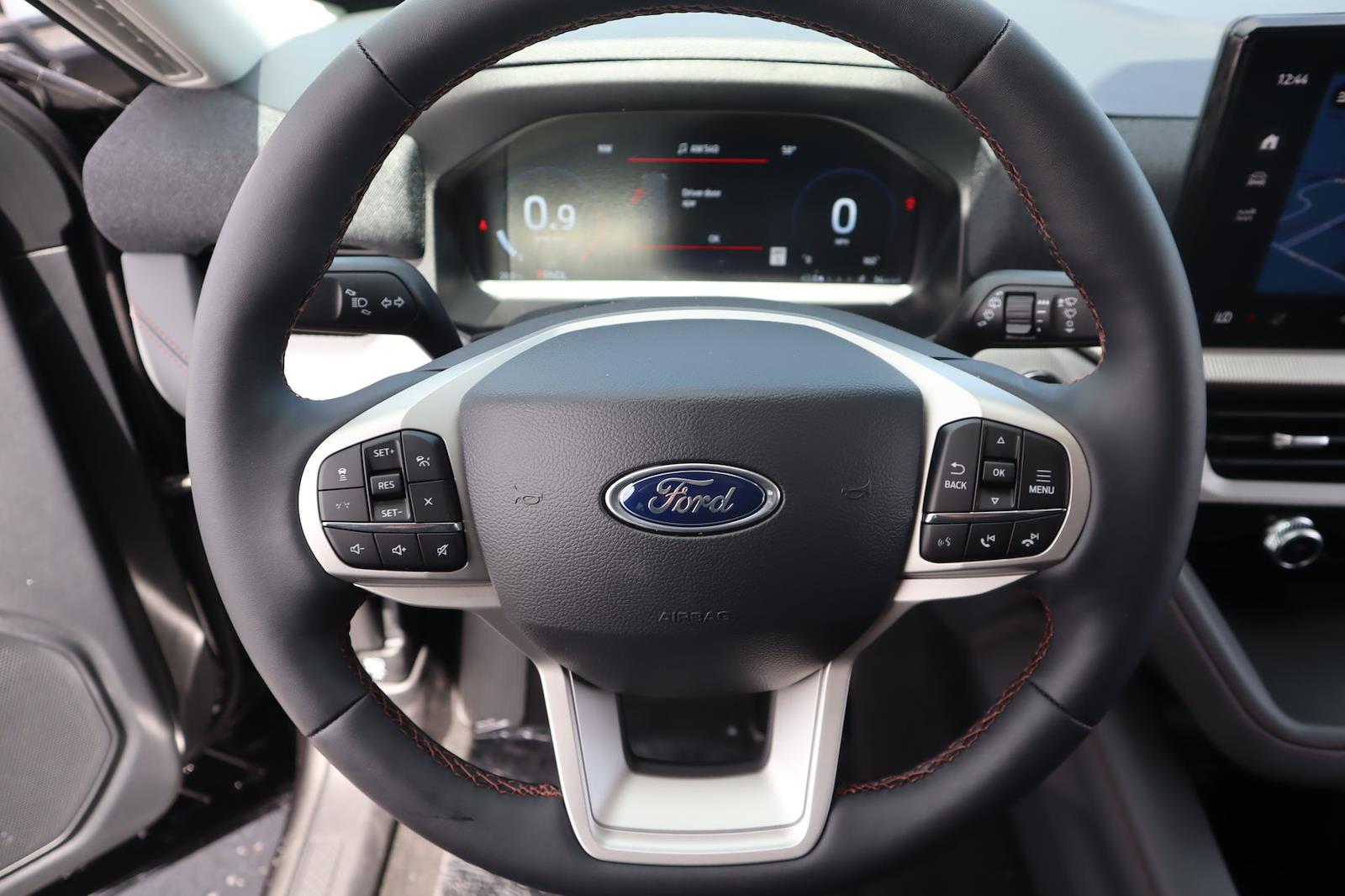New 2026 Ford Explorer - photo 6