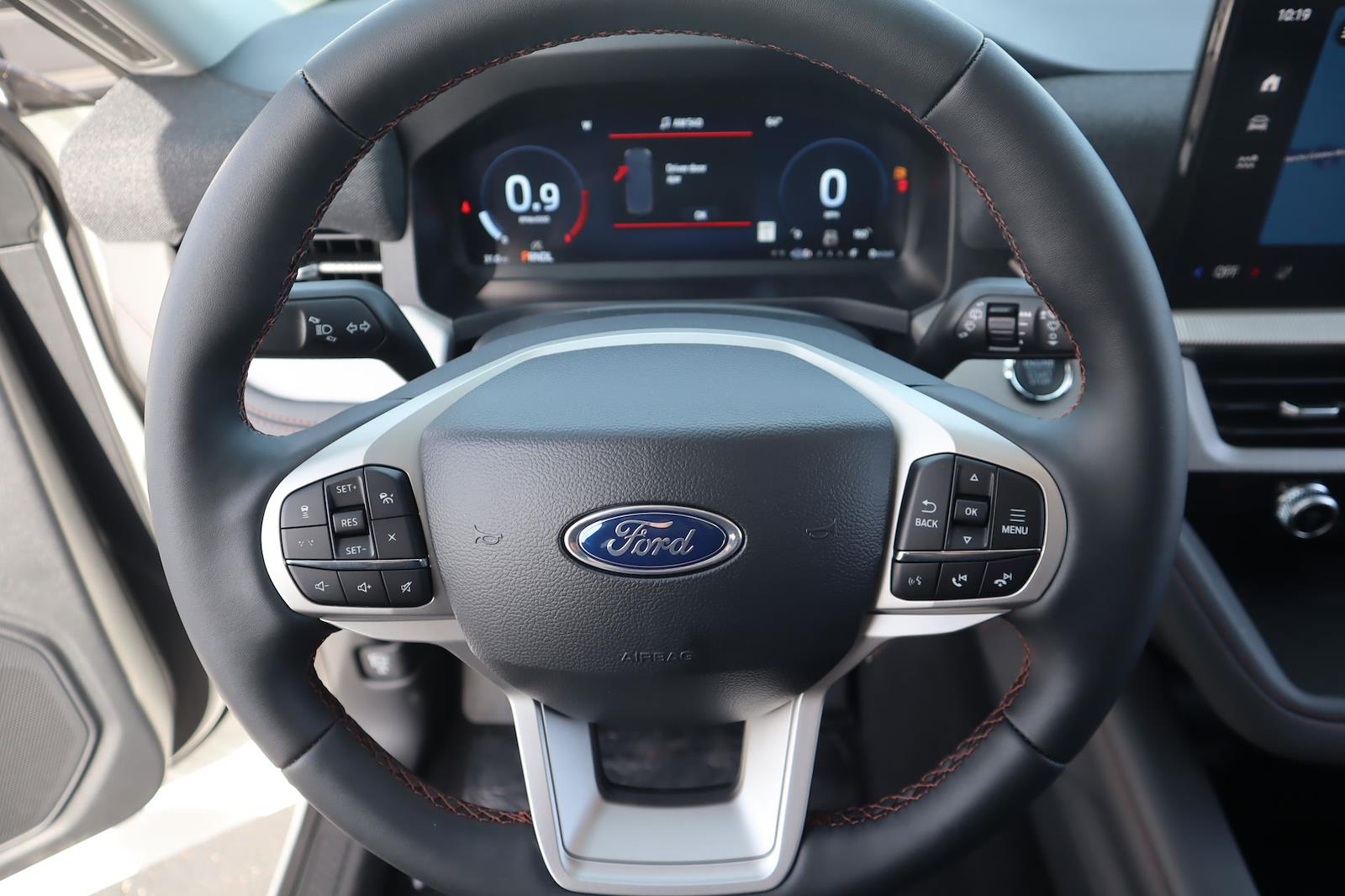 New 2026 Ford Explorer - photo 7