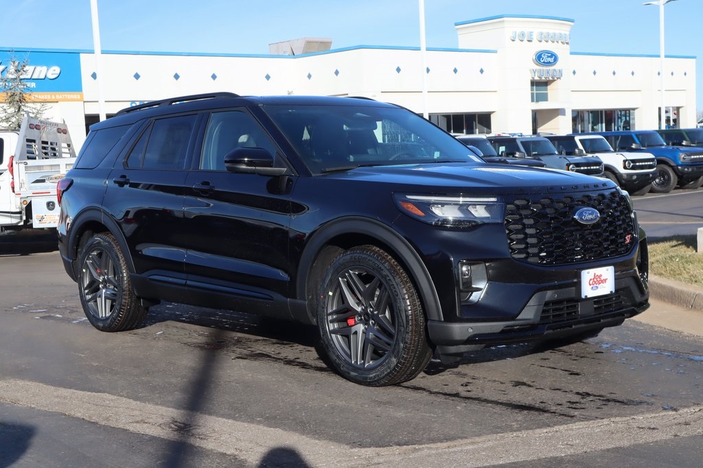 New 2026 Ford Explorer - photo 1