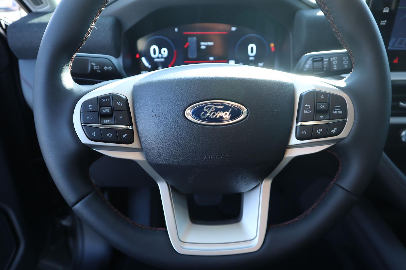 New 2026 Ford Explorer - photo 6