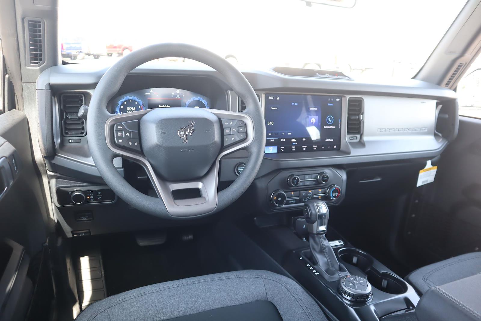 New 2026 Ford Bronco - photo 2