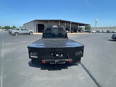 2025 Chevrolet Silverado 3500 Crew Cab DRW 4x4 Flatbed Truck for sale #251492 - photo 2