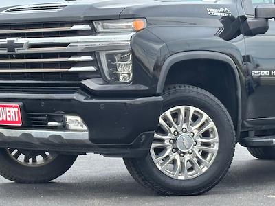 Used 2020 Chevrolet Silverado 2500 - photo 1