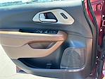 2017 Chrysler Pacifica FWD Minivan for sale #AP1914B - photo 25