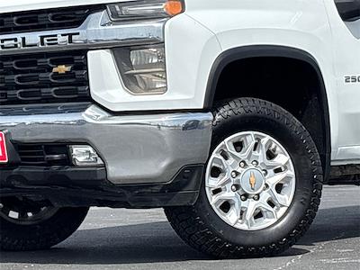 Used 2022 Chevrolet Silverado 2500 - photo 1
