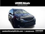 Used 2020 Chrysler Pacifica Touring L Minivan for sale #LR273935 - photo 1