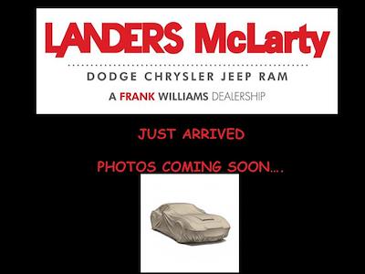 Used 2022 Chrysler Pacifica - photo 1