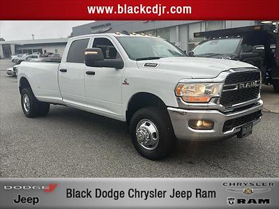 New 2024 Ram 3500 Tradesman Crew Cab 4x4 DRW Pickup for sale #214569 - photo 1