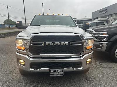 New 2024 Ram 3500 Tradesman Crew Cab 4x4 DRW Pickup for sale #214569 - photo 2