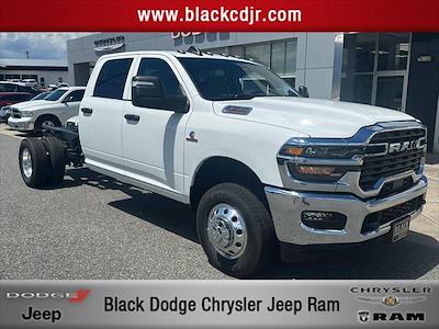 New 2025 Ram 3500 Tradesman Crew Cab 4x4 60 CA Cab Chassis for sale #535825 - photo 1