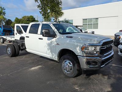 2024 Ram 3500 Crew Cab DRW RWD Cab Chassis for sale #CR01145 - photo 1