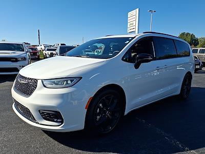 2025 Chrysler Pacifica FWD Minivan for sale #5288P - photo 2