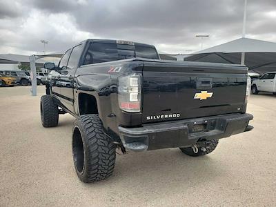 2018 Chevrolet Silverado 1500 Crew Cab 4WD Pickup for sale #JG433729B - photo 2