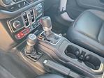 2024 Jeep Gladiator Crew Cab 4WD Pickup for sale #RL111511A - photo 17