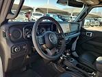 2024 Jeep Gladiator Crew Cab 4WD Pickup for sale #RL111511A - photo 3