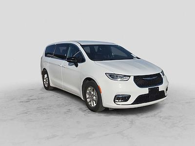 2025 Chrysler Pacifica FWD Minivan for sale #SR541722P - photo 2