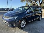 Used 2017 Chrysler Pacifica Touring L Minivan for sale #D19793A - photo 4
