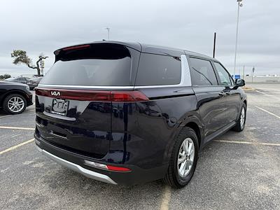 Used 2024 Kia Carnival LX Minivan for sale #P4527 - photo 2
