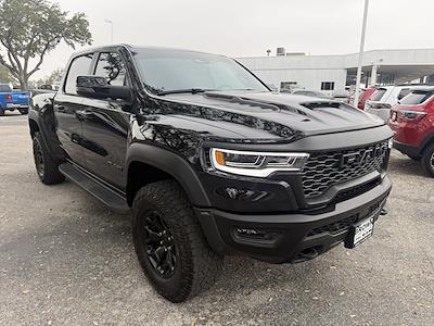 Used 2025 Ram 1500 - photo 1