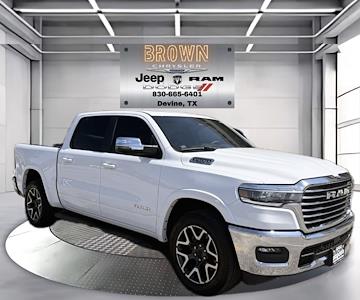Used 2025 Ram 1500 - photo 1