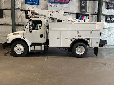 2013 Freightliner M2 106 Conventional Cab 4x2 Bucket Truck for sale #240724A - photo 1